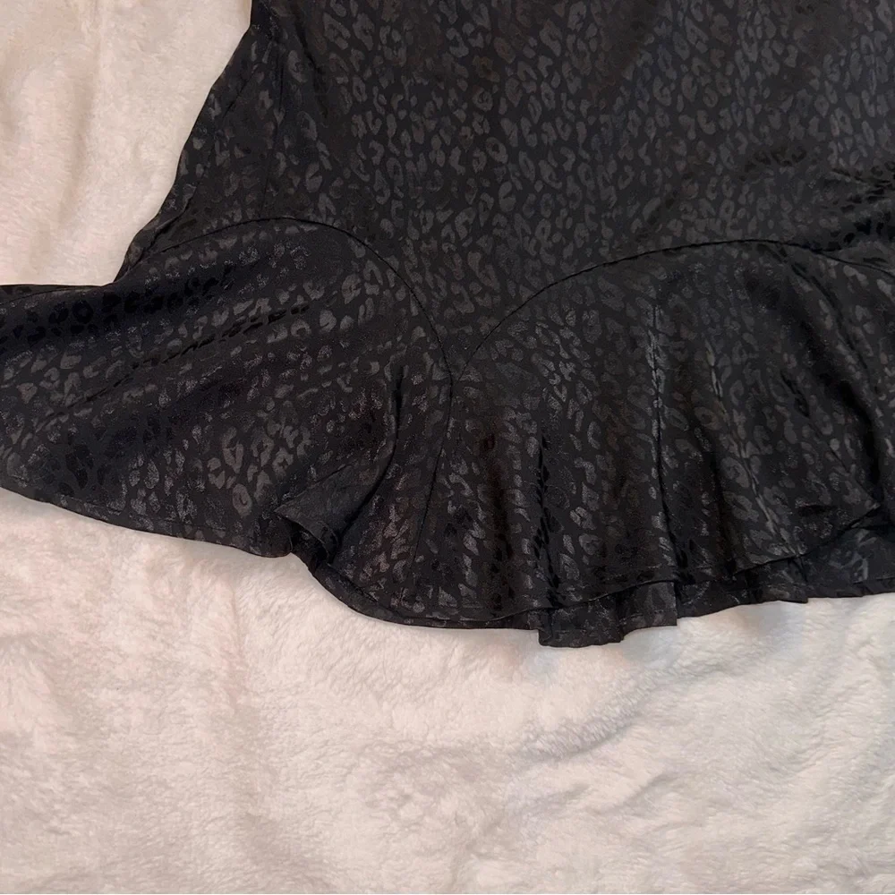 Black cheetah print skater skirt - Picture 6 of 17